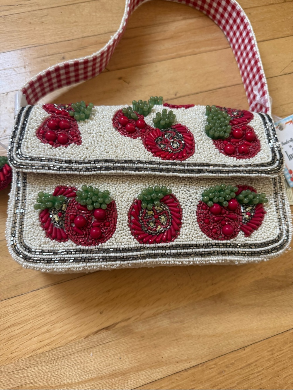Viral Beaded Bag Tomatoes - TikTok Trend - rare find!!! - Picture 3 of 8